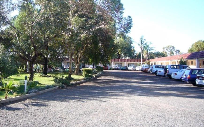El Sierra Motel Баруга Экстерьер фото